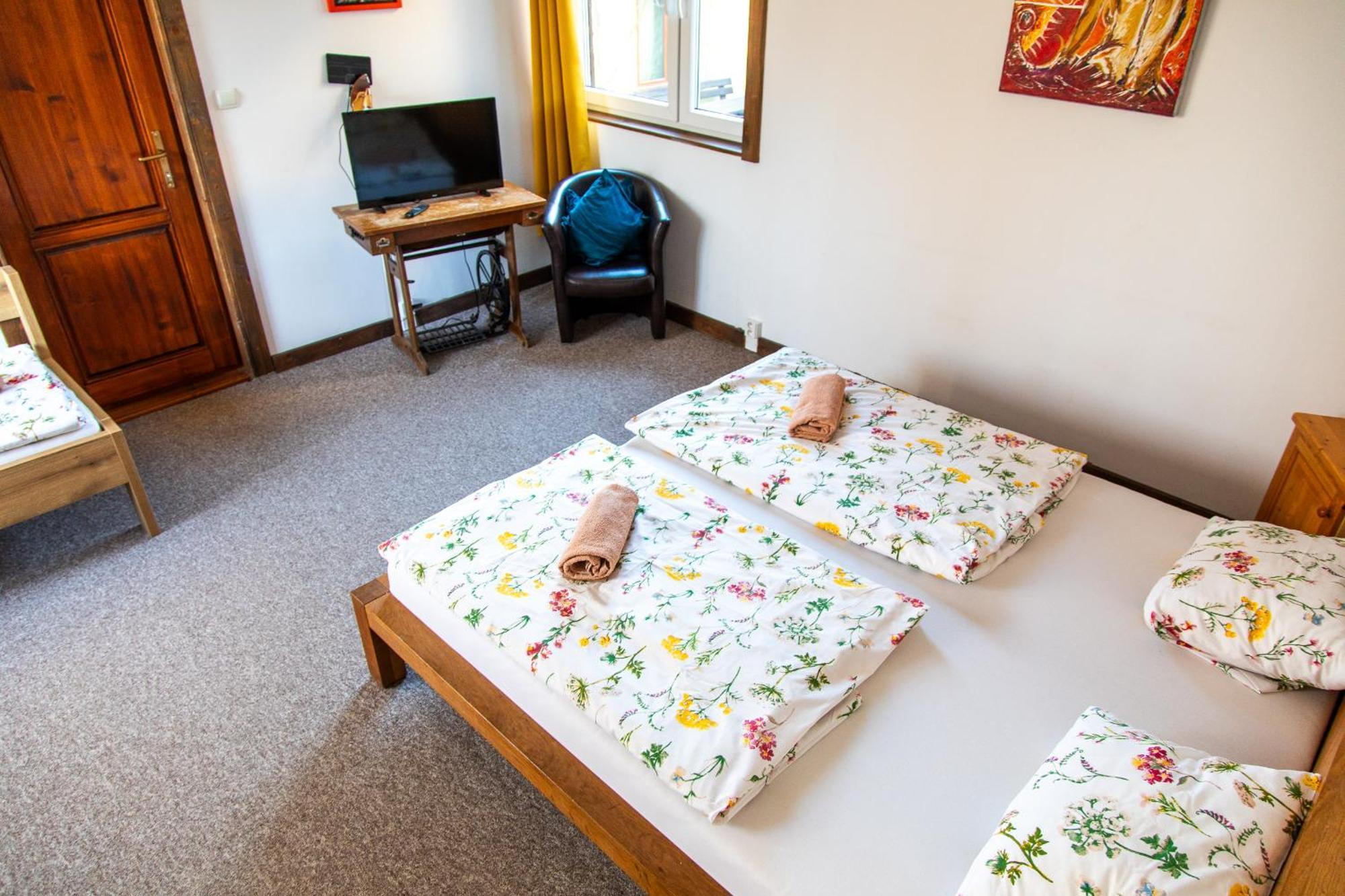 Pension Aqualand Free Parking Poprad Extérieur photo